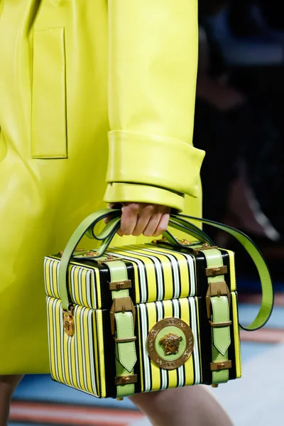 Look 88
